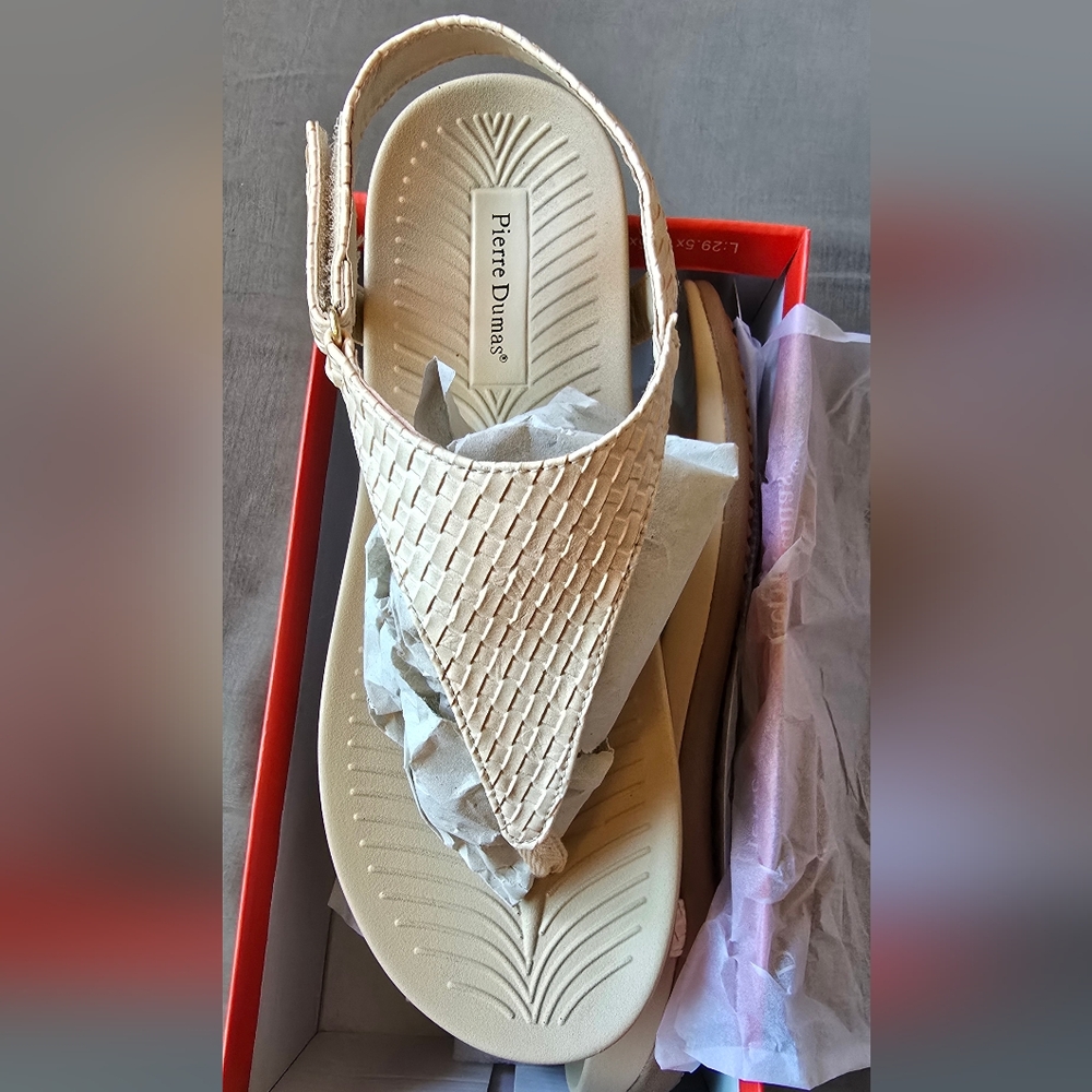 Pierre Dumas Cream Sandals